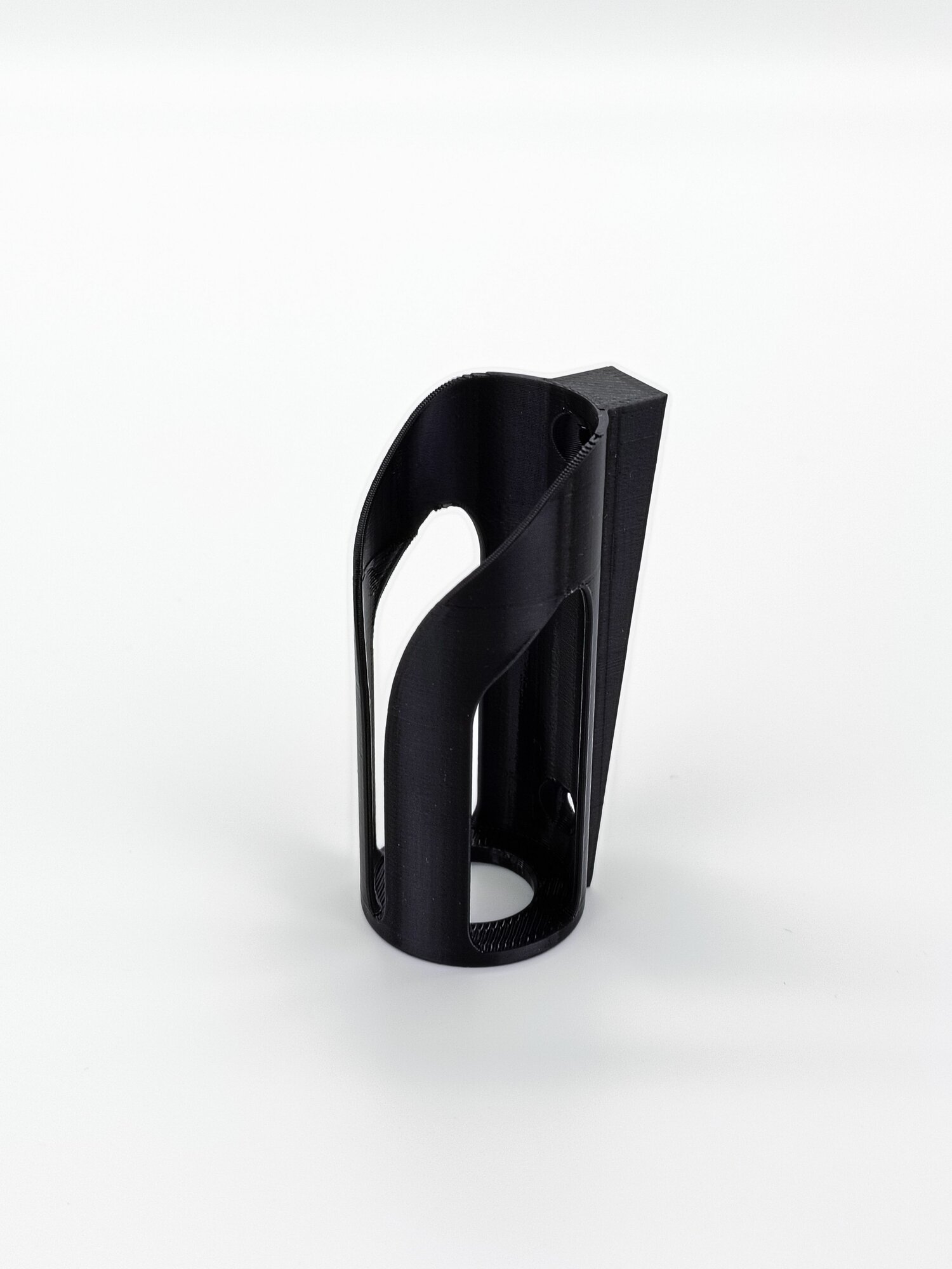 Держатель автомобильный для перцового баллончика (25мм), черный — фото 1