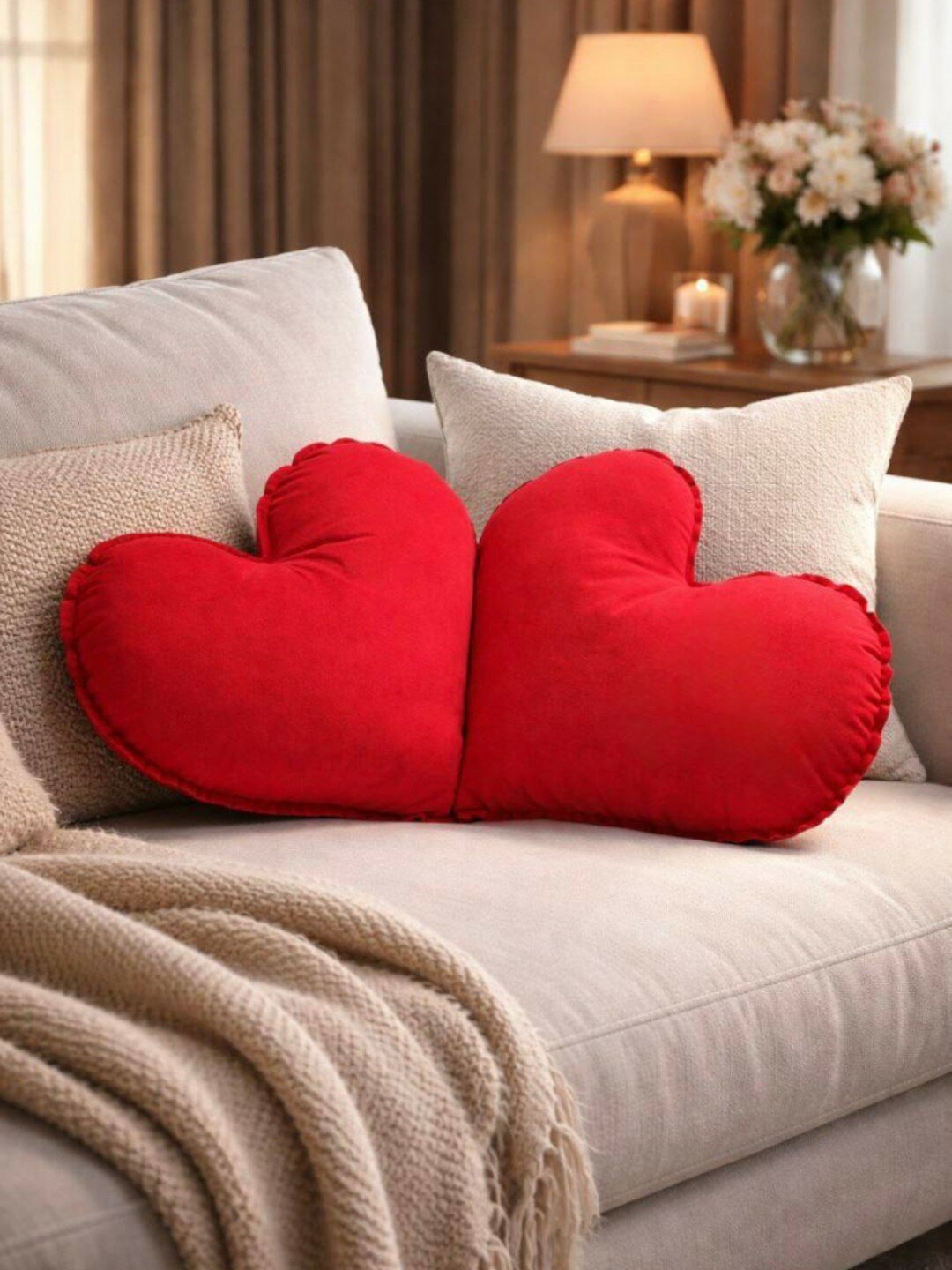 Декоративная подушка Сердце — отличный подарок День святого Валентина