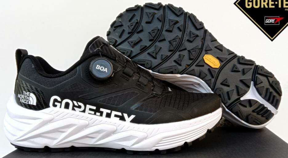 Кроссовки GORE-TEX, полнота 4 (RU)/ на узкую и среднюю стопу, размер 40, black/white — фото 1