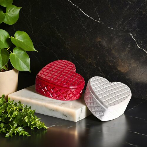 Шкатулка белая для украшений 