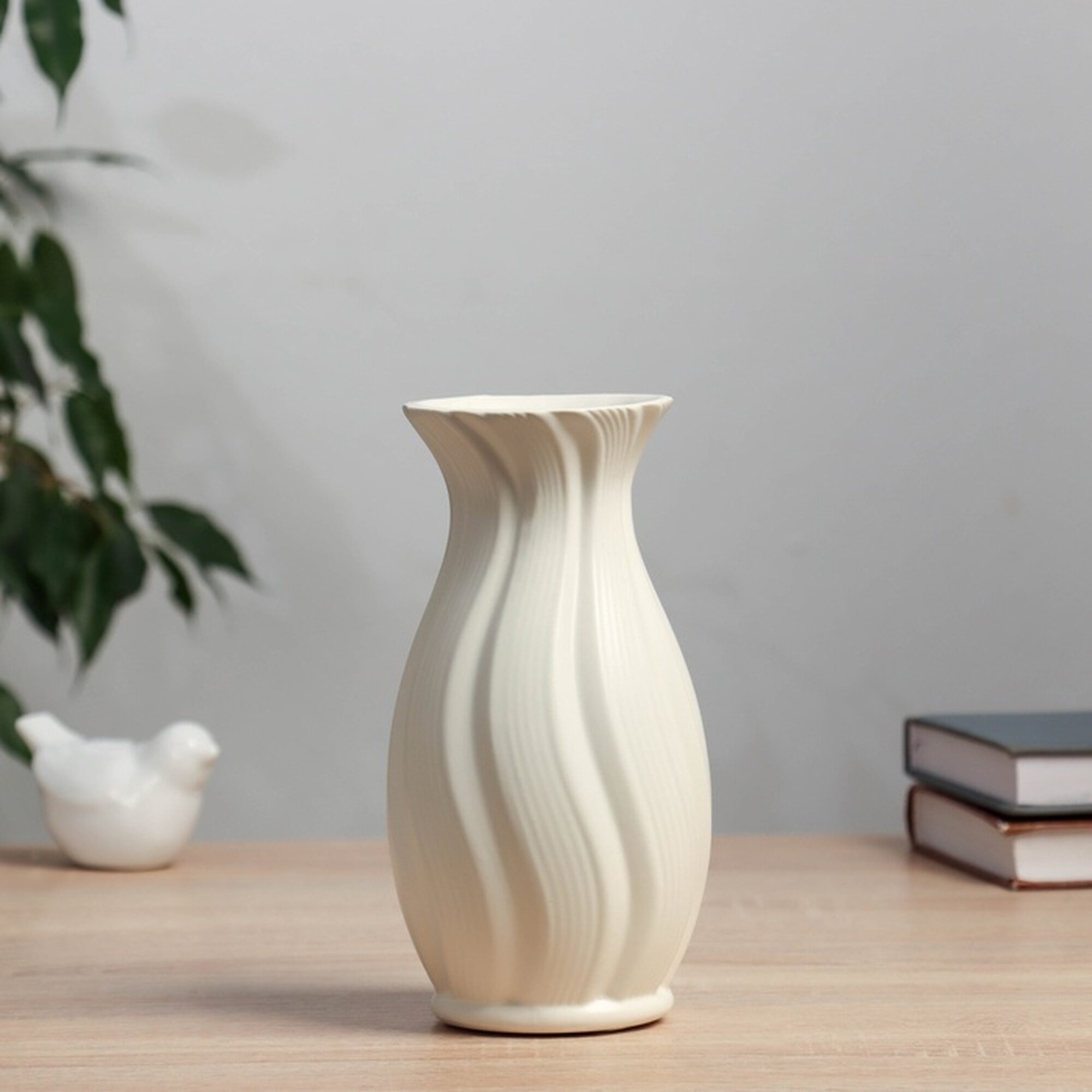 Керамическая ваза для цветов сухоцветов «Джаспер» настольная d отв.- 6 см 19×9 см белый