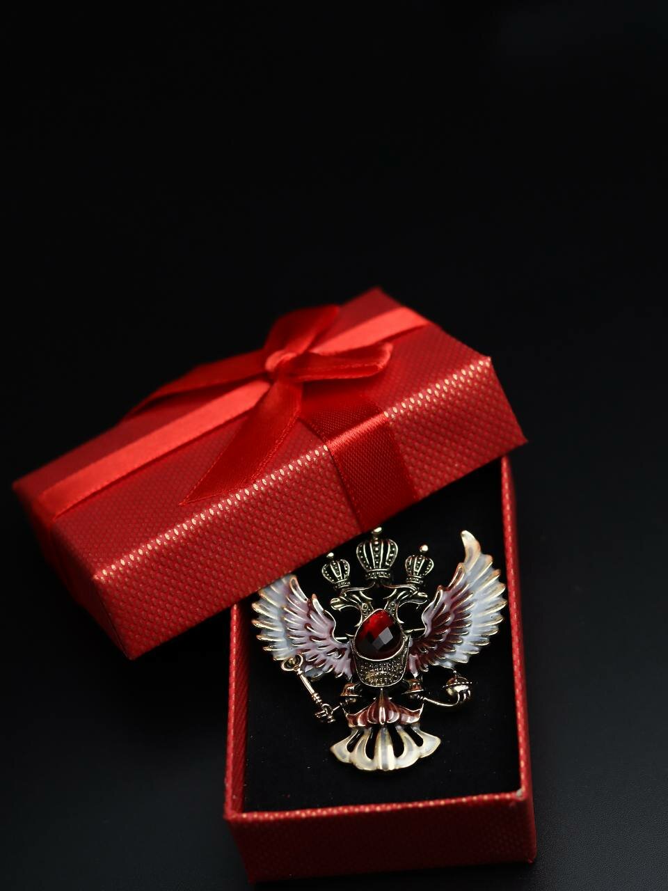 Значок герб — фото 1