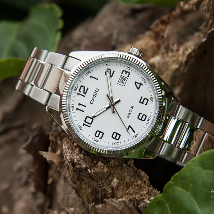 Наручные часы CASIO Collection, серебряный — фото 1
