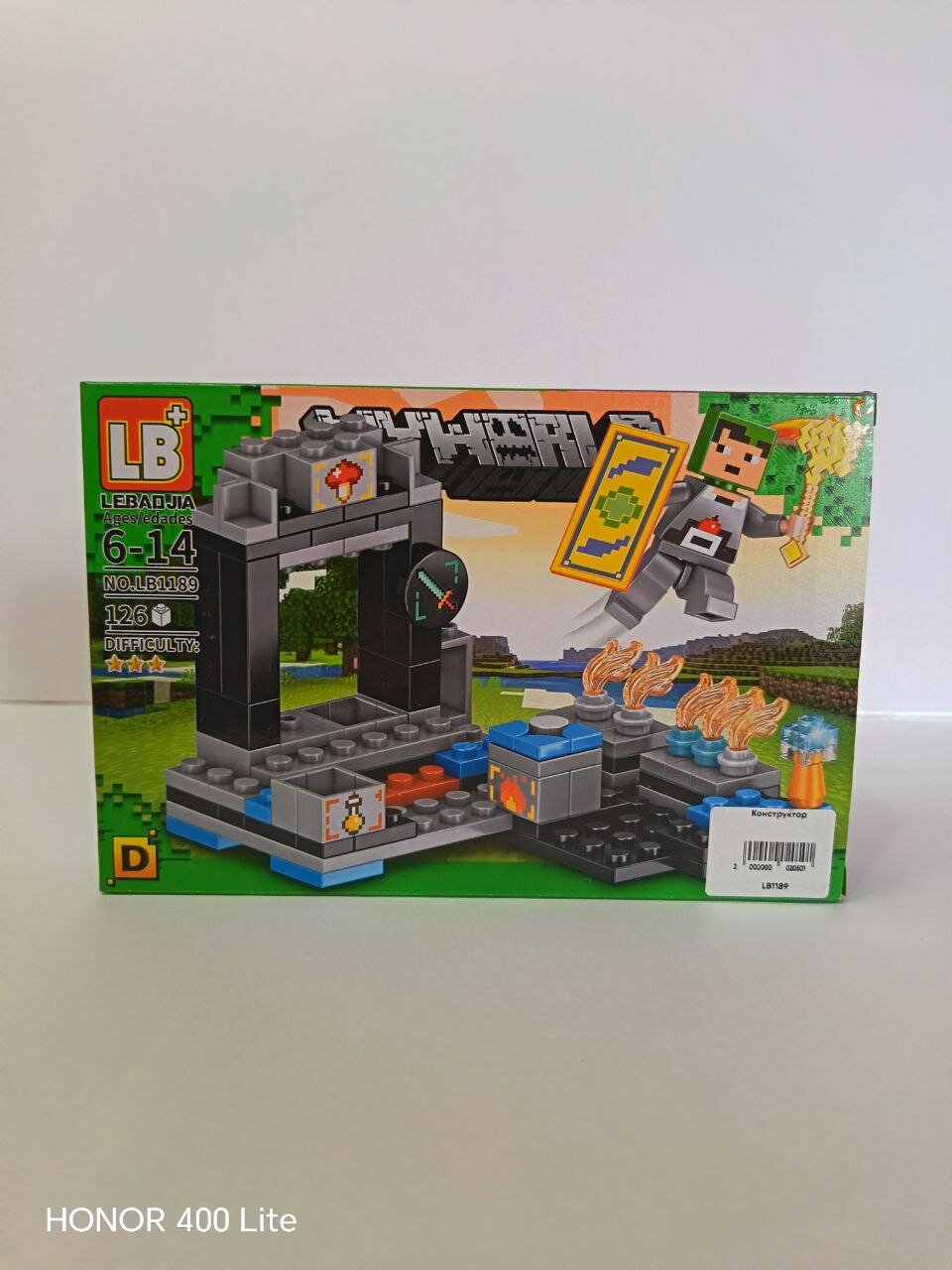 LEGO MINECRAFT для детей. Конструктор My WORLD — отличный игровой пакет, вдохновленный миром Minecraft!