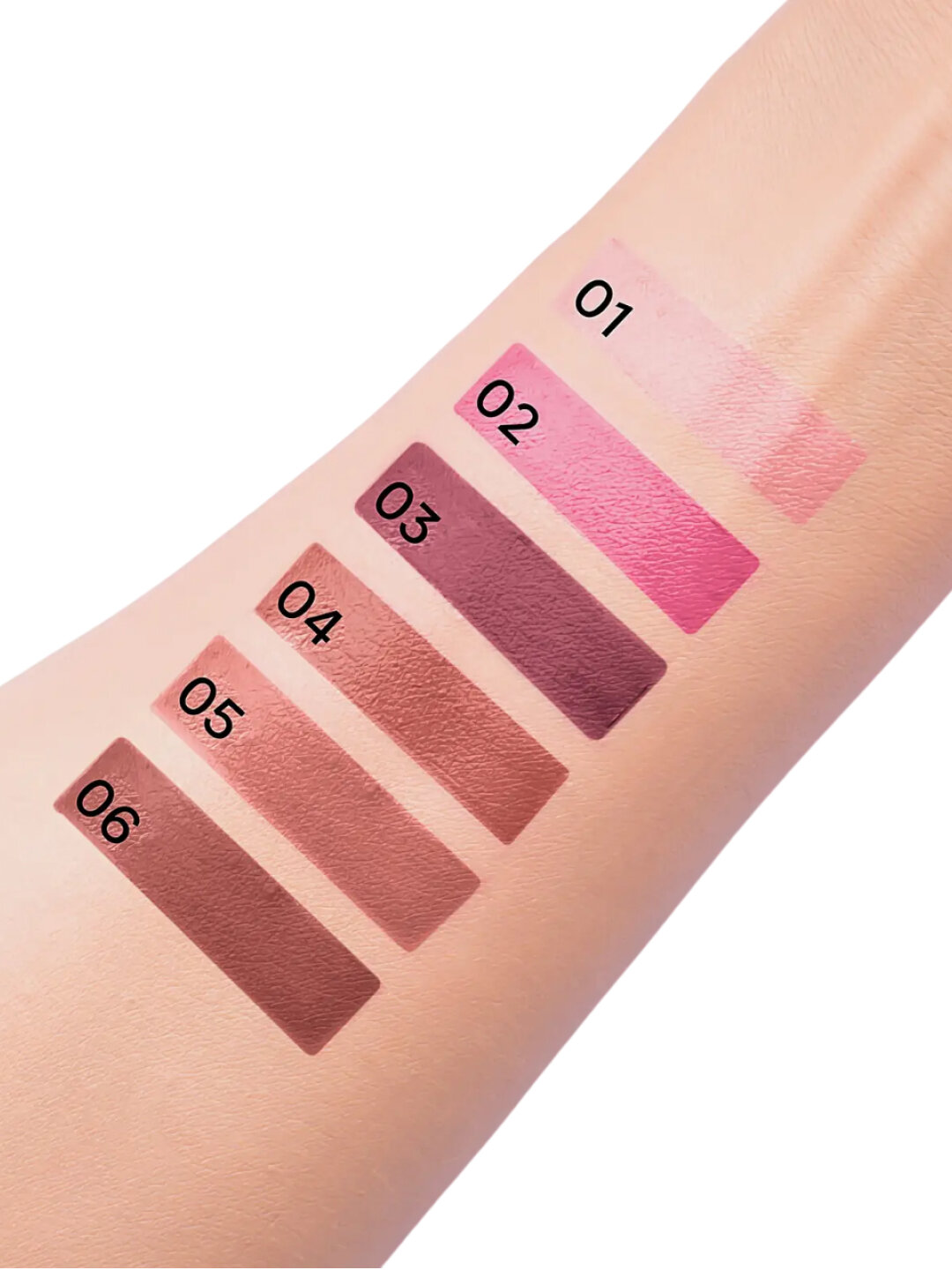 Помада DIVAGE "Praline", тон 04, светло-розовая, твёрдая текстура, 4 г — фото 1