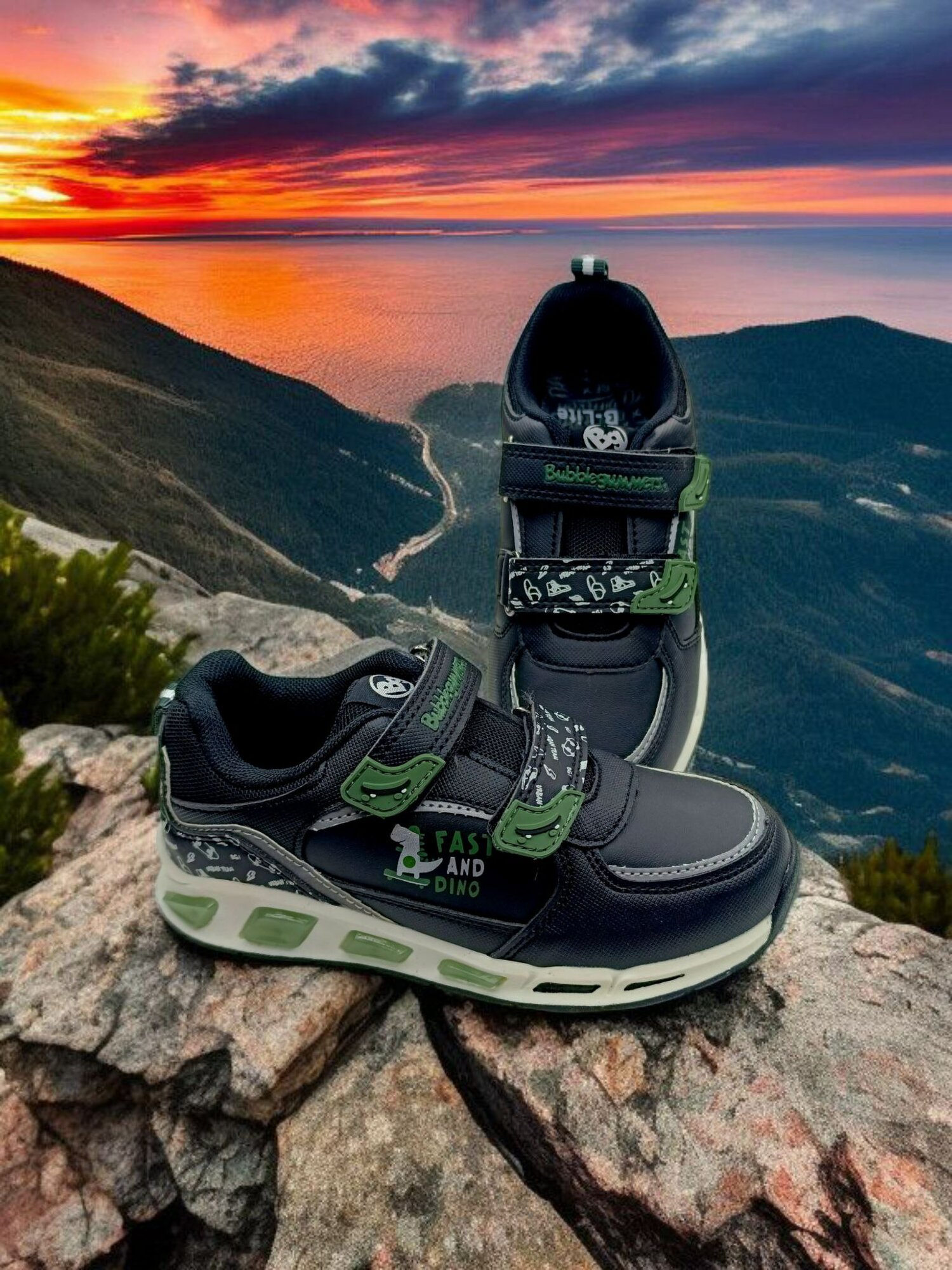 Кроссовки, размер 29, черный/зеленый — фото 1