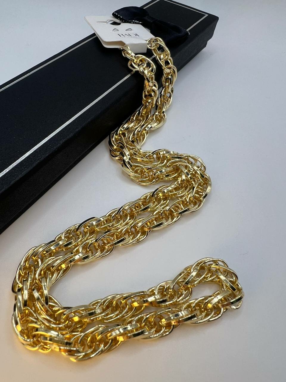 Браслет-бэнгл, фианит