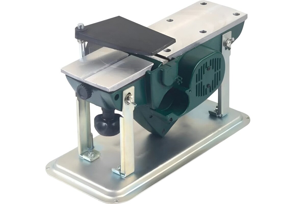 Рубанок Favourite FPL 110 электрический щеточный двигатель