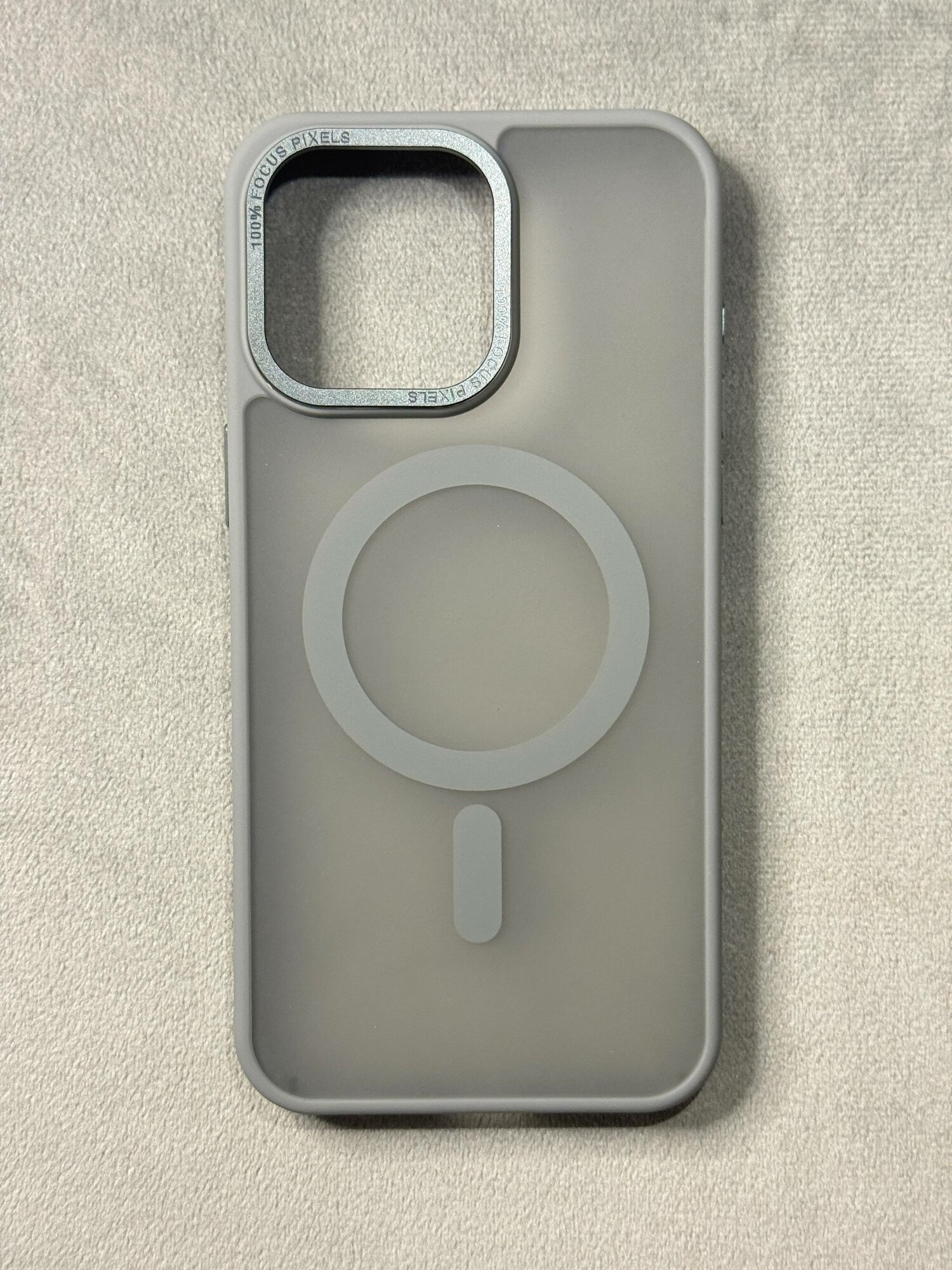 Чехол на iPhone 15 Pro Max силиконовый, мягкий , женский чехол, стильный чехол