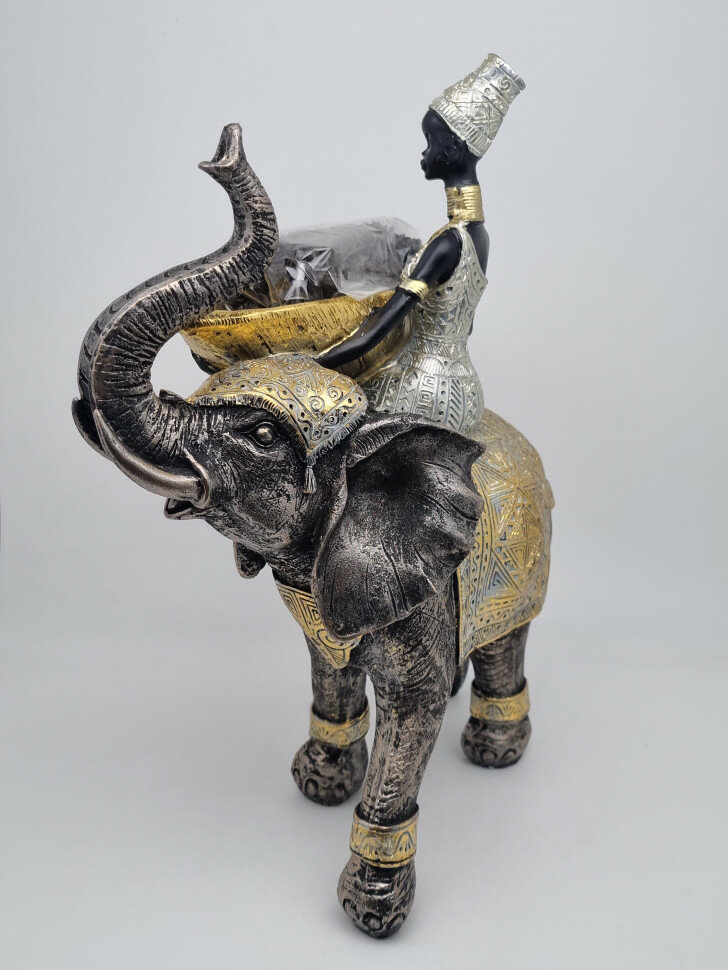 Африканка на слоне 2 цвета — фото 1