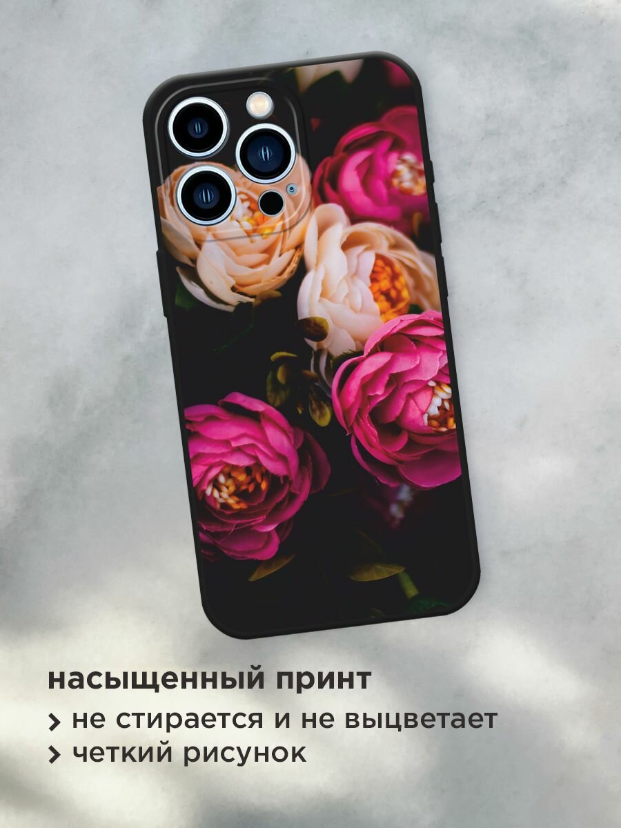 Черный матовый чехол на Apple iPhone 13 Pro / Айфон 13 Про с принтом "Розовые пионы на черном" — фото 1
