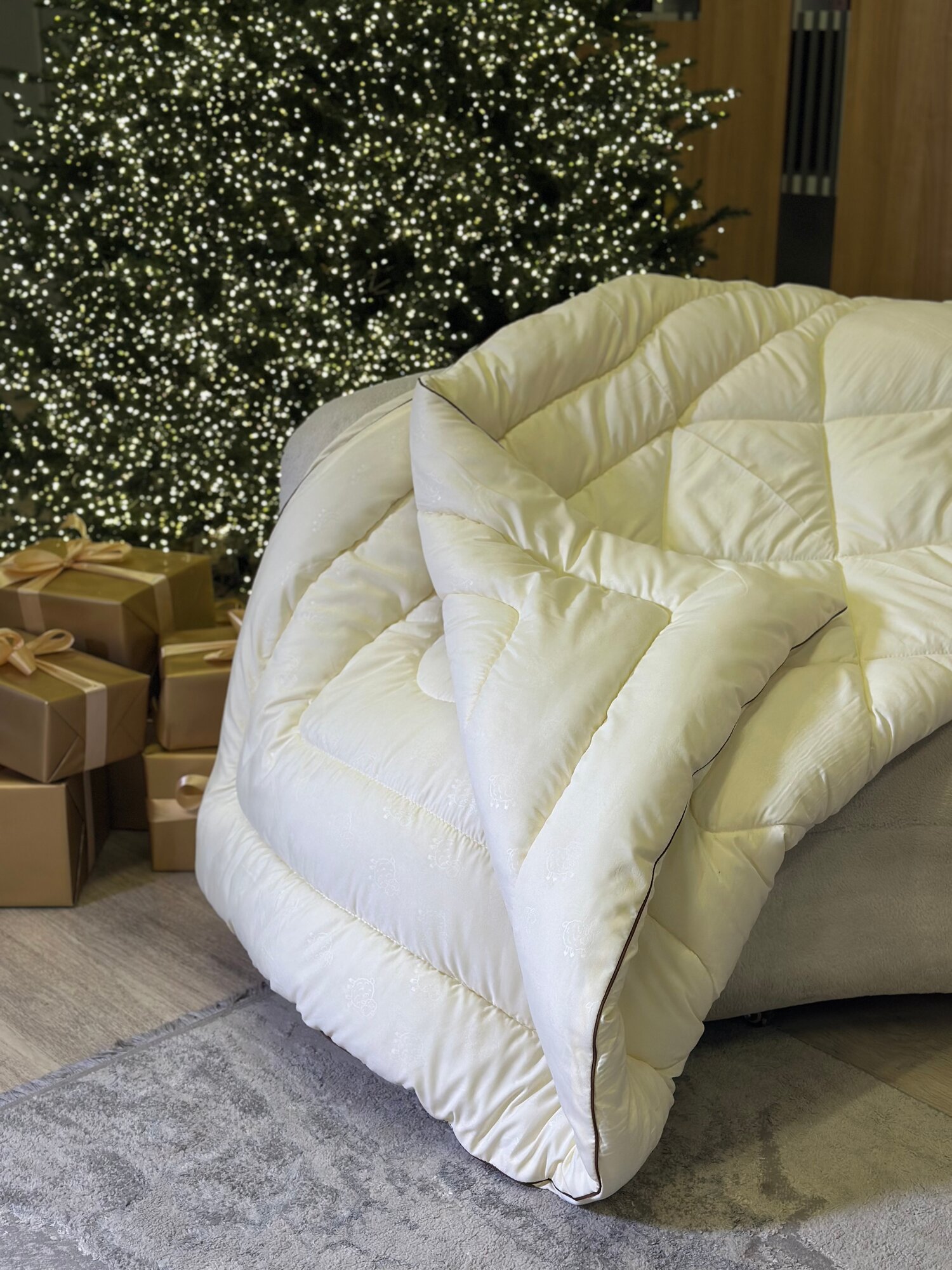 Одеяло овечья шерсть всесезонное 15 Стандарт