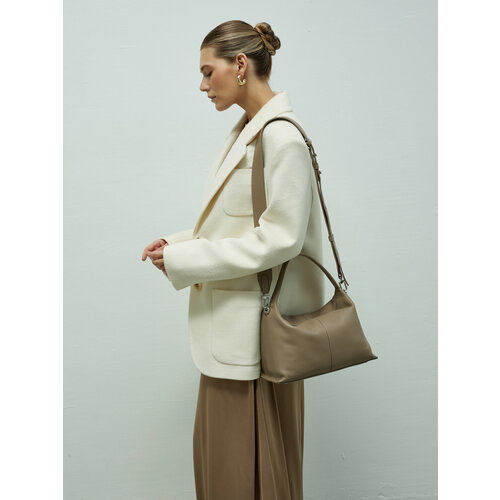 Сумка хобо Afina фактура гладкая черный 18390₽