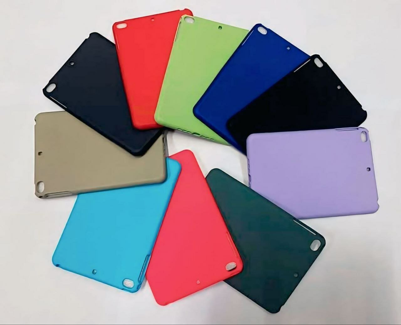 Чехол-силикон для iPad 10,5 мягкий TPU, защита от царапин и пыли, стильный дизайн, разные цвета !