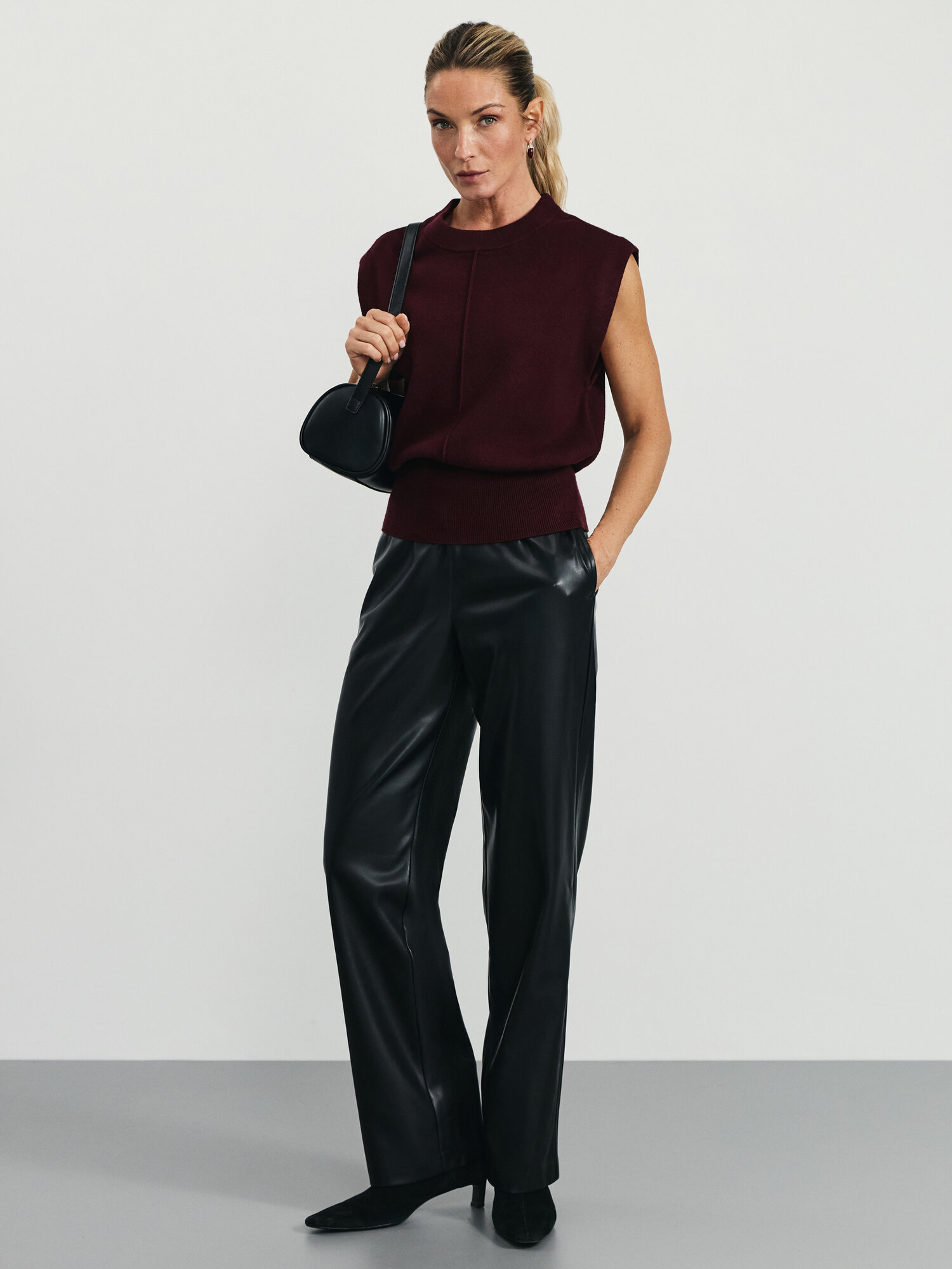 Брюки Zarina, размер S (RU 44)/170, черный