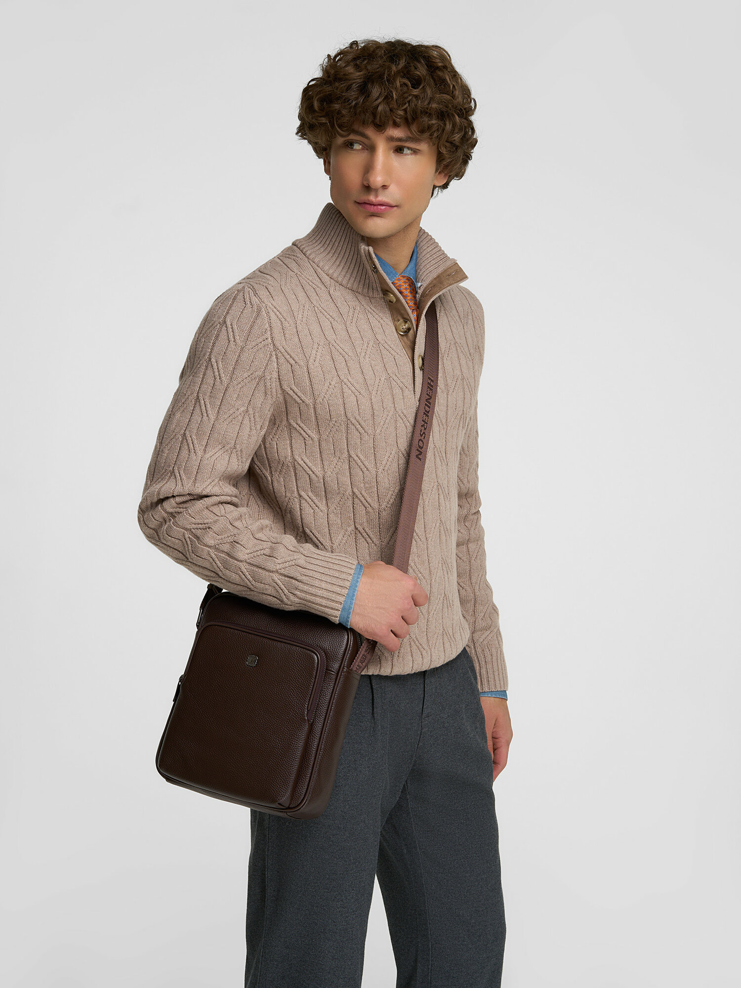 Сумка мессенджер HENDERSON 