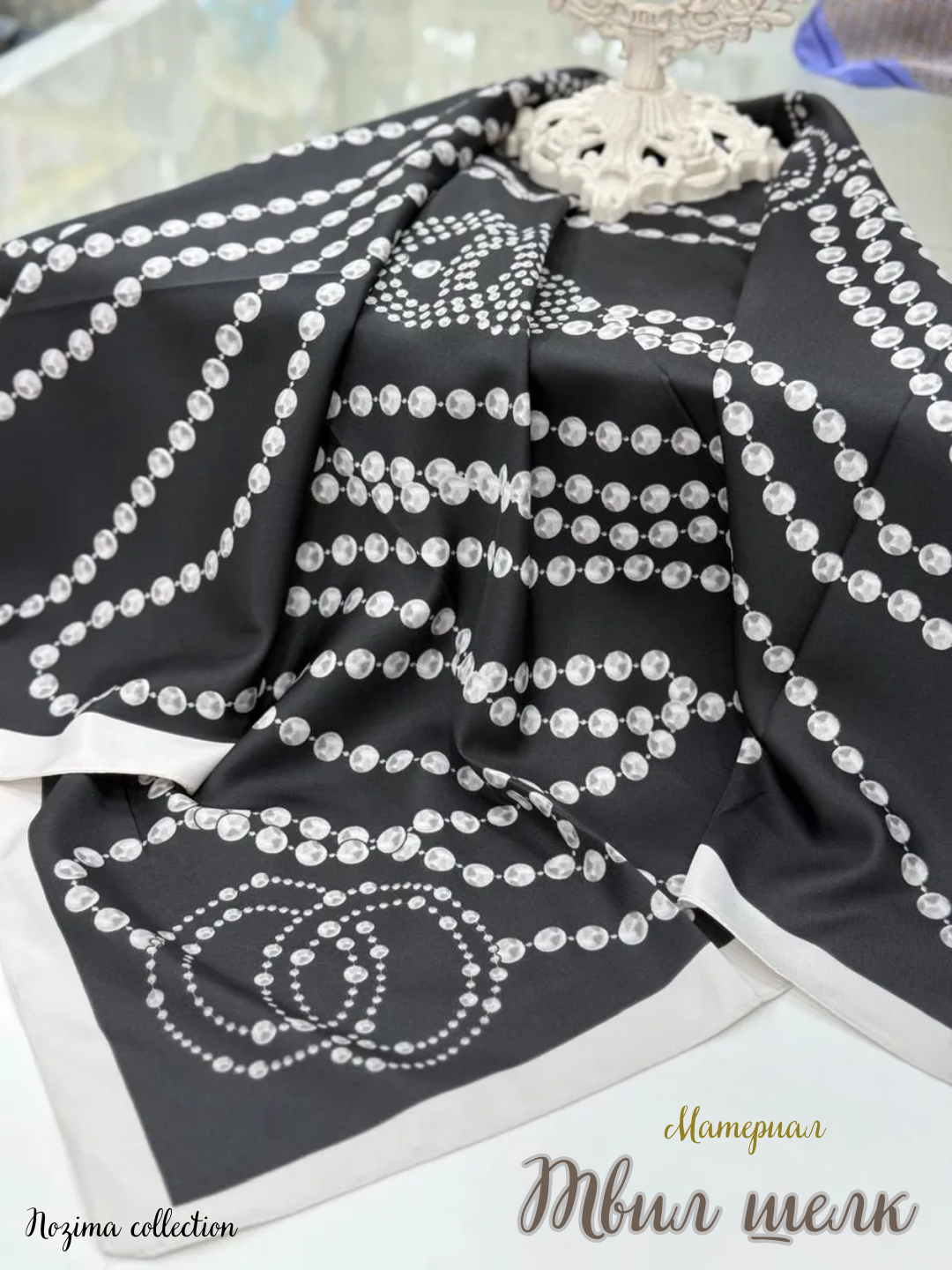 Платок  для девочек и женщин,90х90 см, черно- белый — фото 1