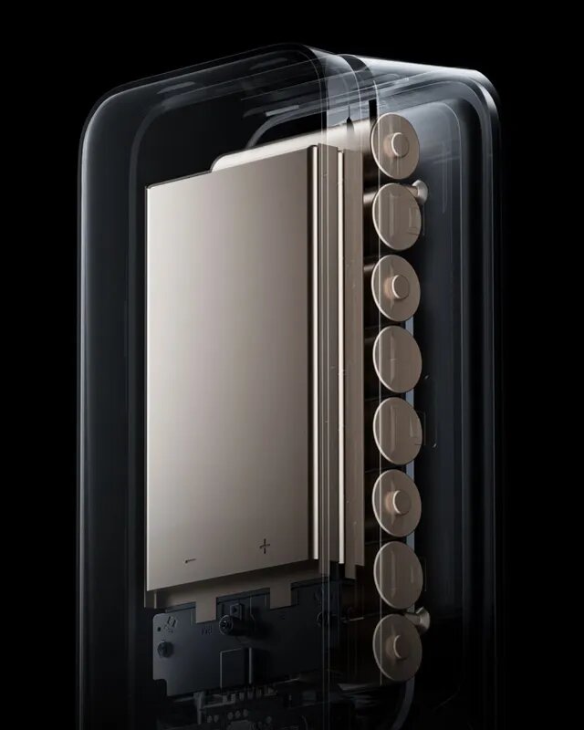 Интерфейс приложения Mihome для управления смарт-замком Xiaomi с отображением истории доступа и настройками пользователей