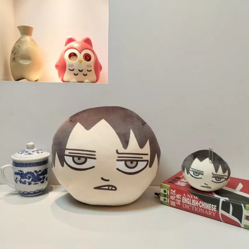 Мягкая игрушка Атака Титанов плюшевая подушка Eren Hange Erwin Levi Серый, Levi, 30cm
