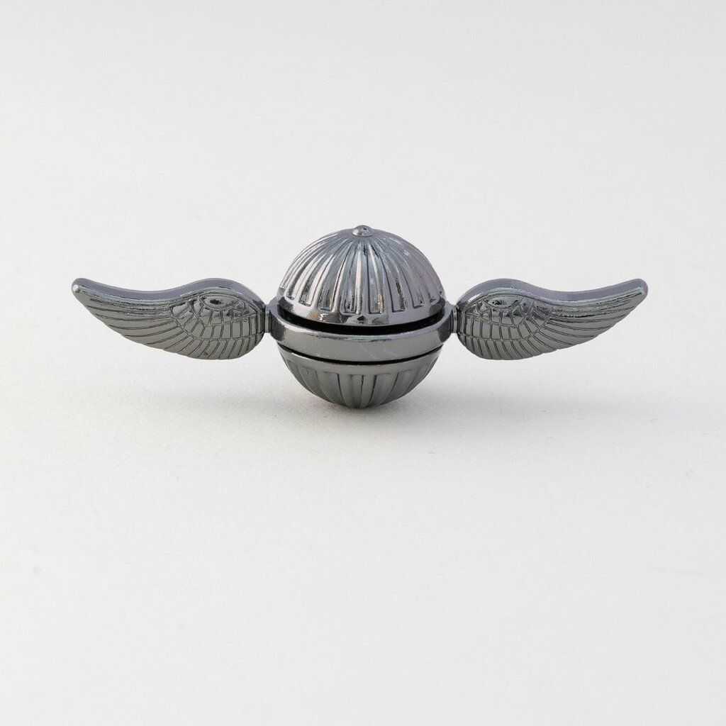 Attractive gold metal angel wing spinner designed for fun relaxation and mind engagement