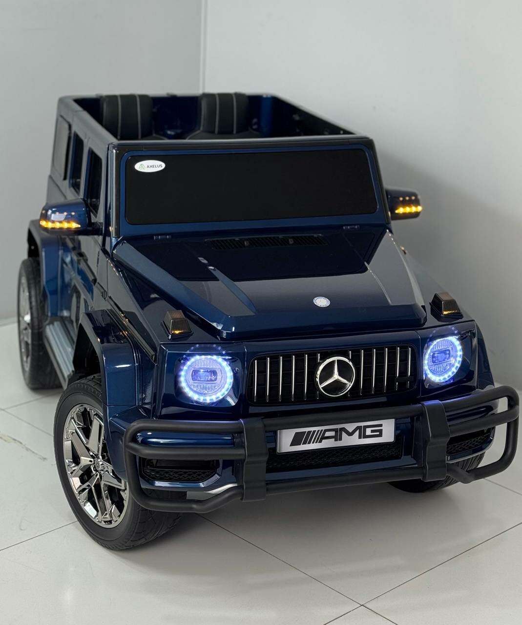 Машинка для ребенка MB-500, большой, яркий, мягкий, безопасный, с 4 двигателями