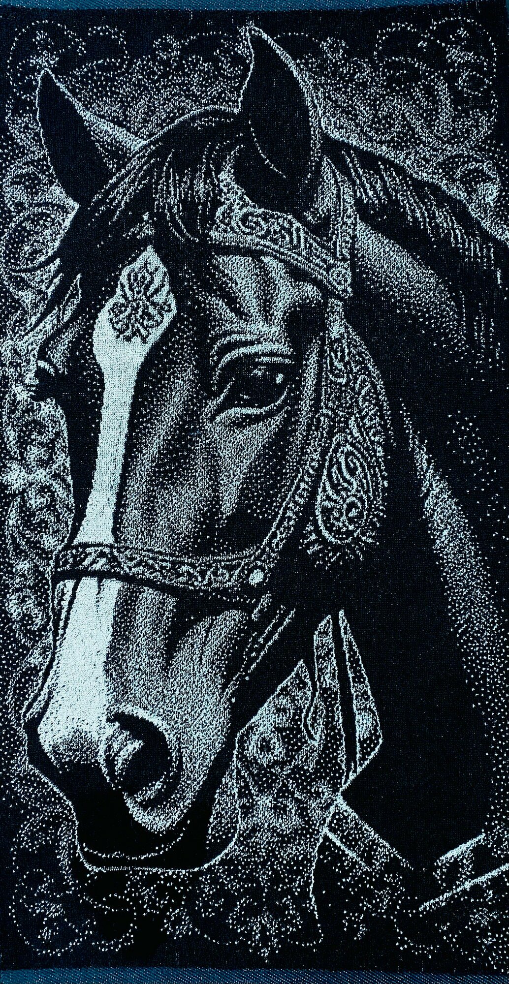 Полотенце махровое банное двухстороннее в подарок на День Рождения, на Новый год символ года Лошадь "Арабский скакун" 70 х 140 см