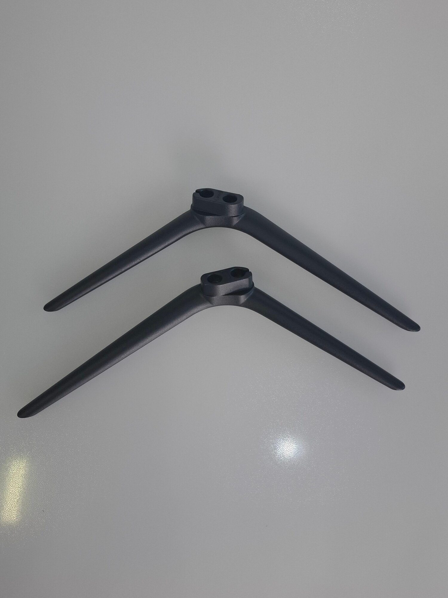 Подставка комплект комплект 2 шт (графит), для телевизора Tuvio TD55UFBSV1