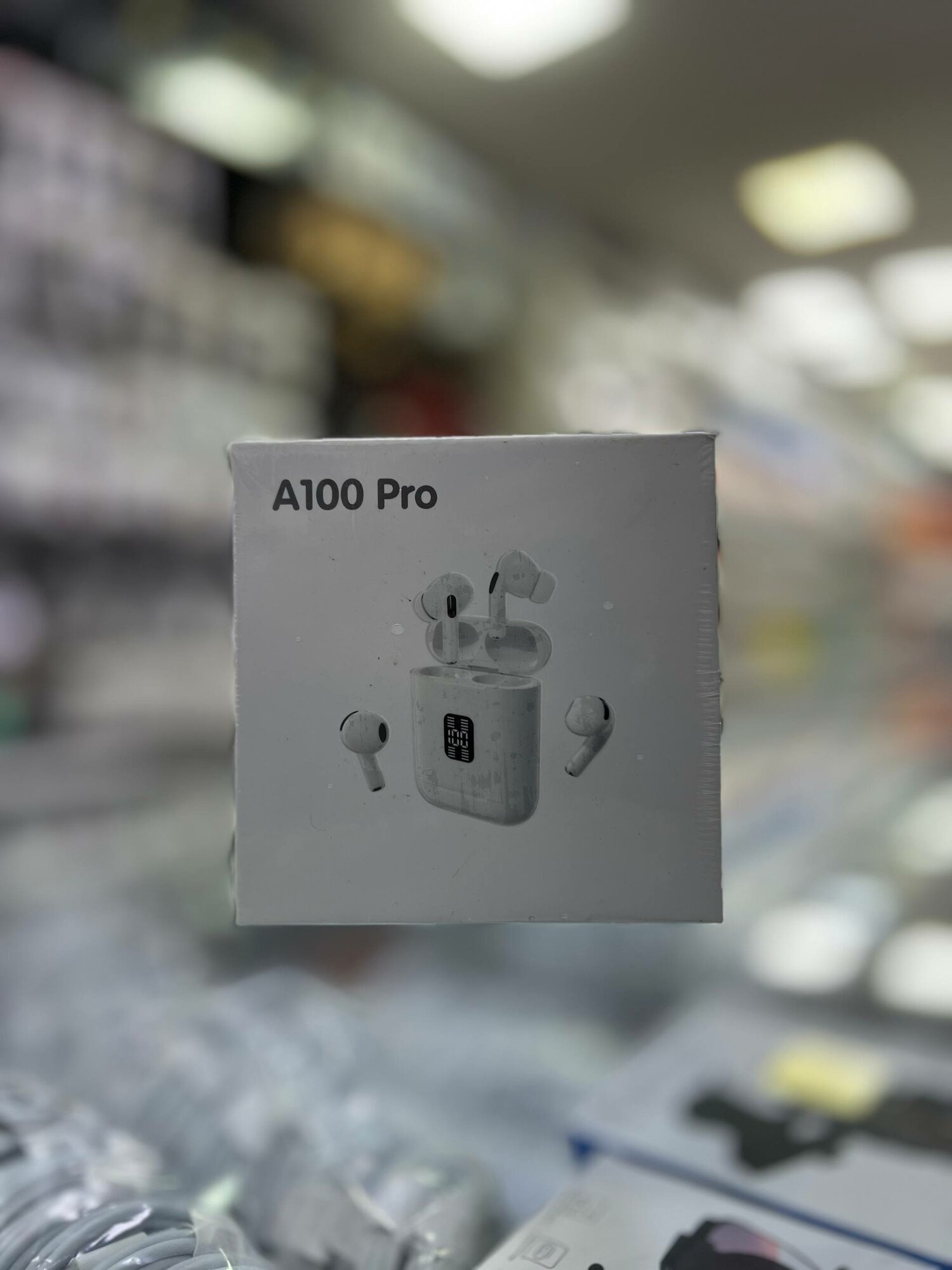 Беспроводные наушники A100 Pro два в одном — вакуумные и без вакуумные с удобным кейсом.