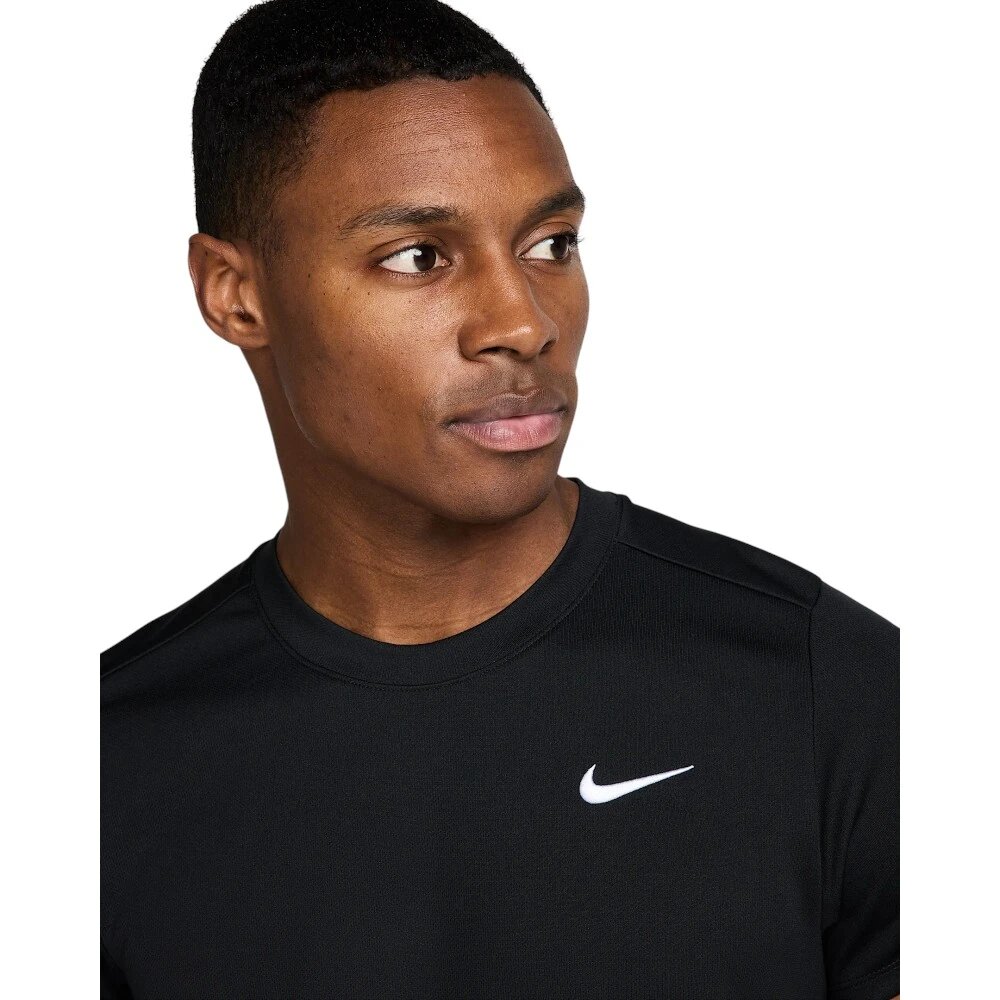 Футболка NIKE, размер M INT, черный — фото 1