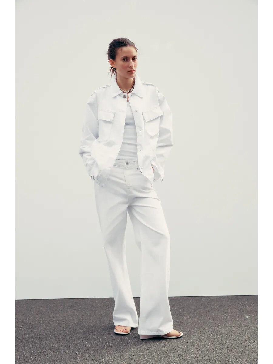 Куртка джинсовая Zara, размер M-L, светло-бежевый