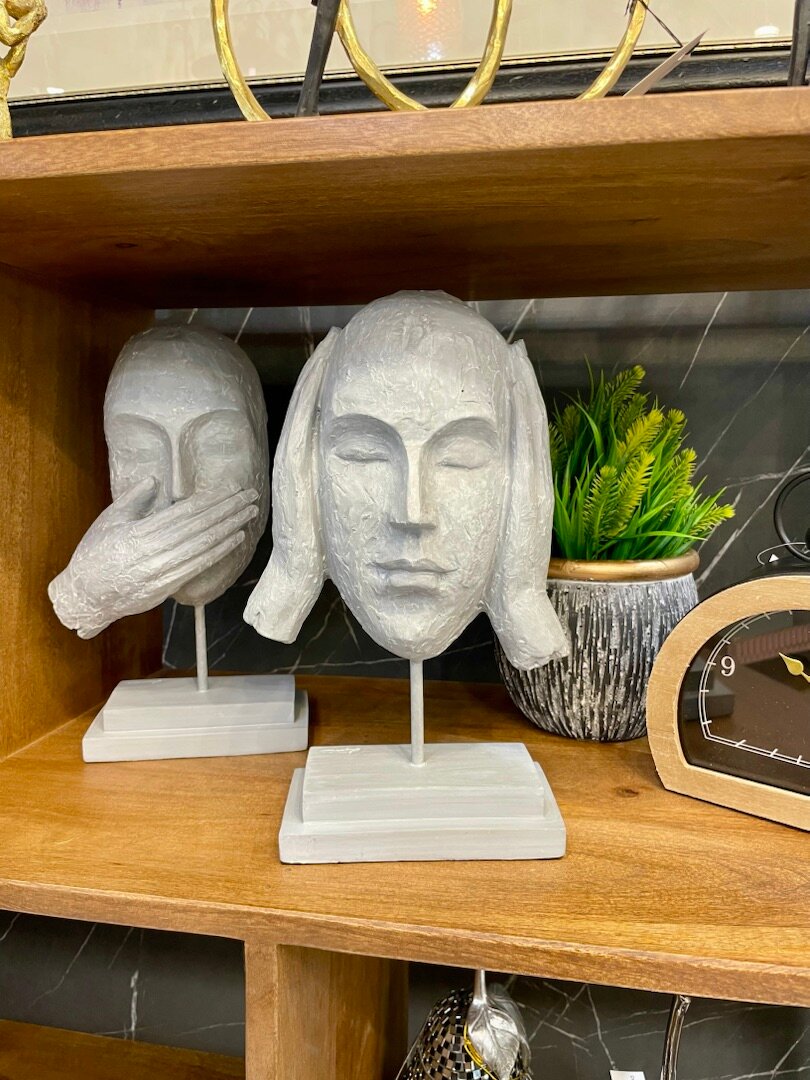 Статуэтка Не слышу Casaentera CE03-6171 серый 160х110х290