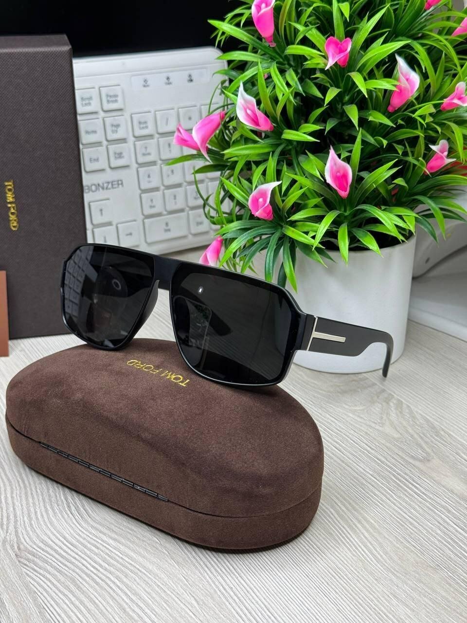 Солнцезащитные очки