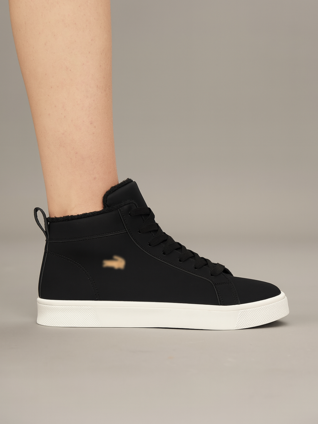 Кроссовки lacoste