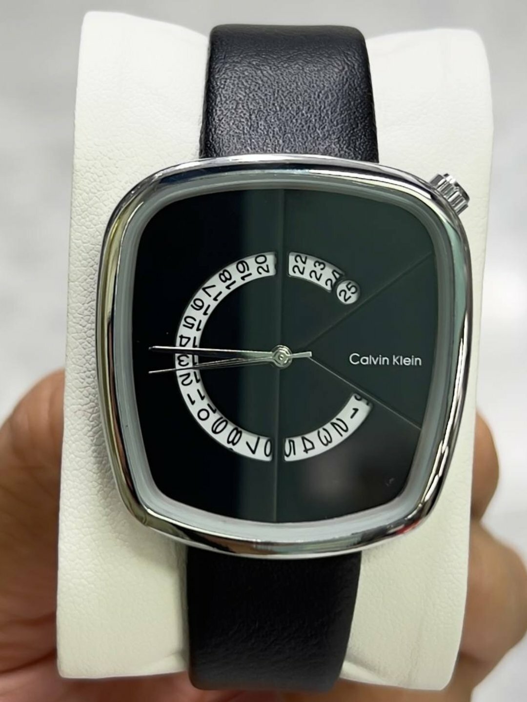 Наручные часы CALVIN KLEIN Классика, белый