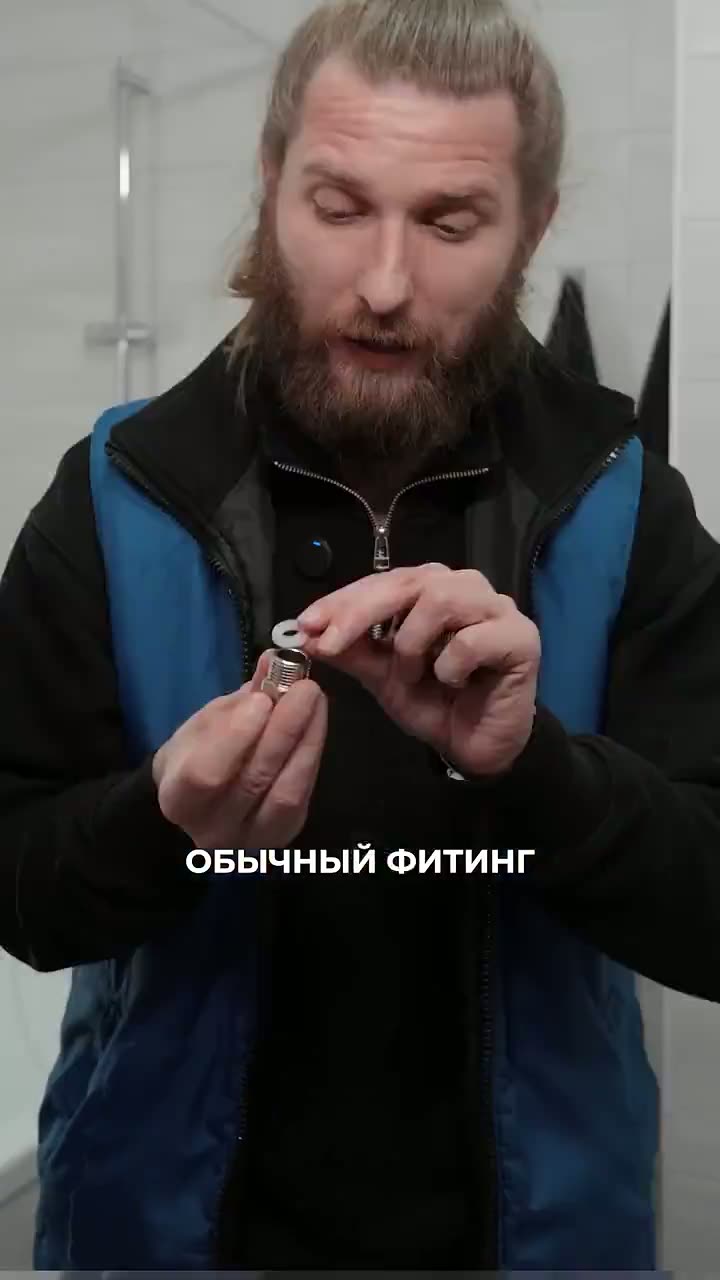 Ниппель (бочонок) латунный никелированный 1.1/4" н/н MPF, антикоррозийное покрытие — фото 1