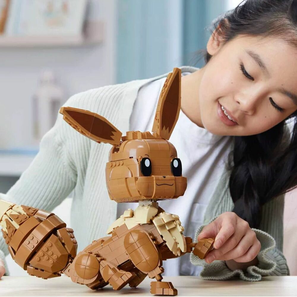 Конструктор Фигурка Чаризарда MEGA Легенда Pokemon в Ваших Руках! — фото 1