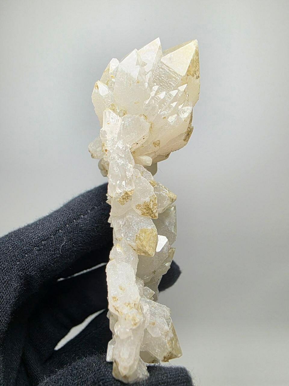 Друза кварца 88 мм, 95 г. — фото 1