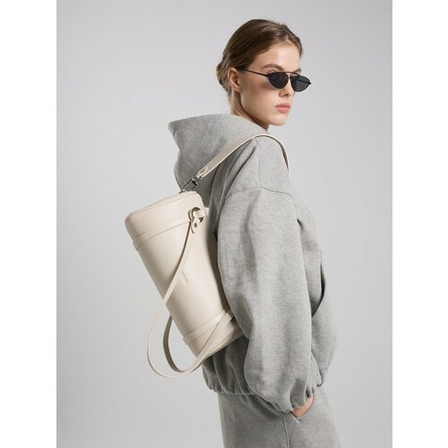 Сумка хобо Afina фактура гладкая экрю 22990₽