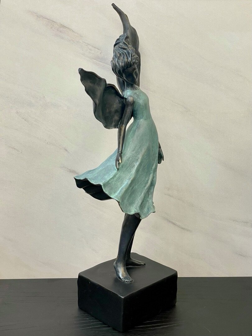 Статуэтка Эльфина Casaentera CE03-661895.000.938 черный/голубой 225x150х515