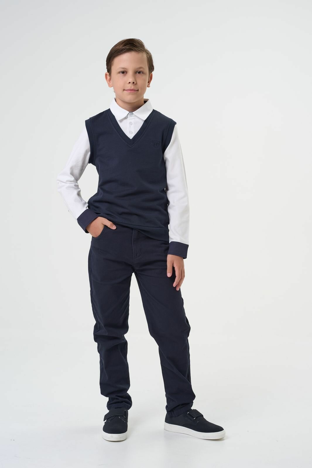 Джемпер Daniele Patrici "Школьная коллекция", размер 9-10, белый, синий — фото 1