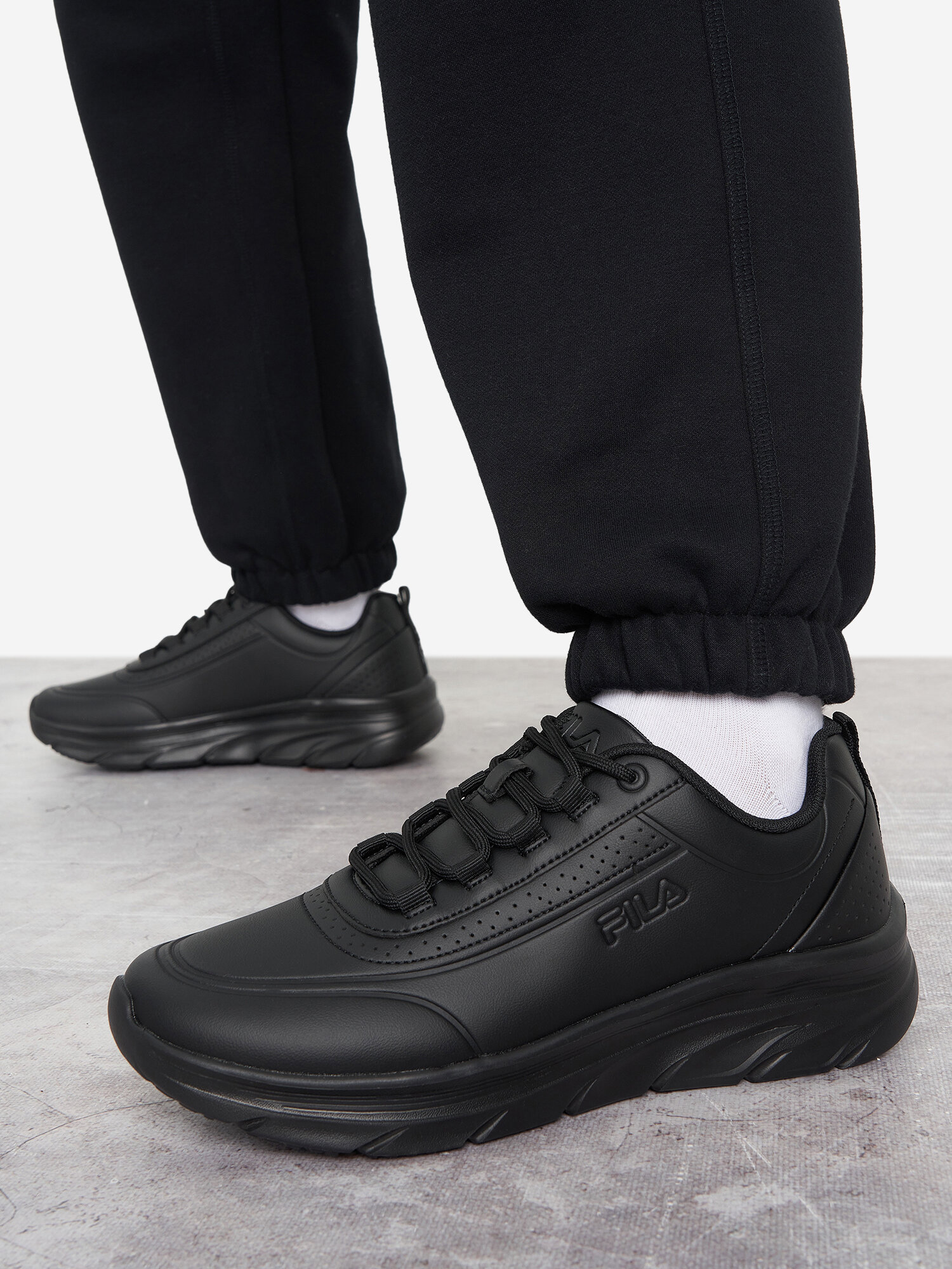 Кроссовки Fila BASE CL W, размер 39, черный