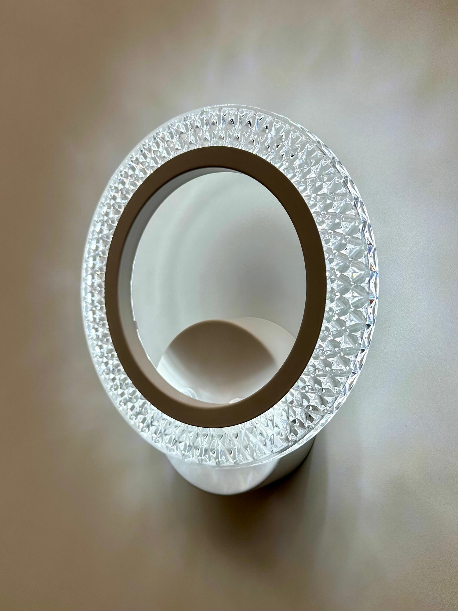 Свет Столицы Бра настенная светодиодная белая 14 Вт