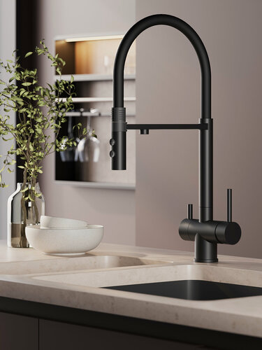 Изображение товара NEW. Смеситель для кухни Esko Line с фильтром и гибким изливом EL_K122Tb, черный / два режима