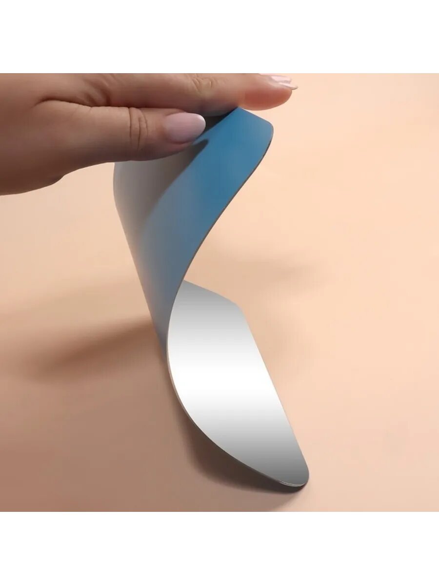 Стильное интерьерное зеркало без рамки 20х20 см