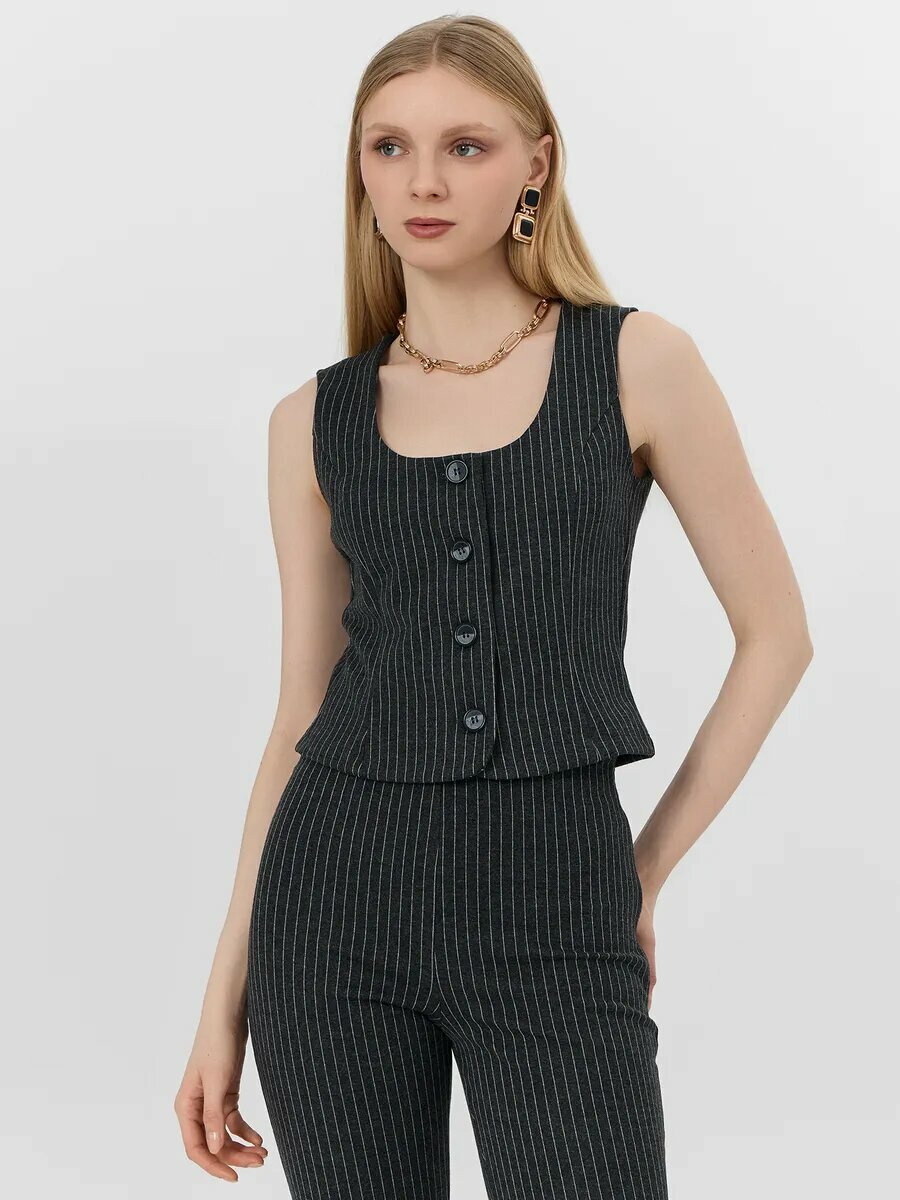 Жилет классический