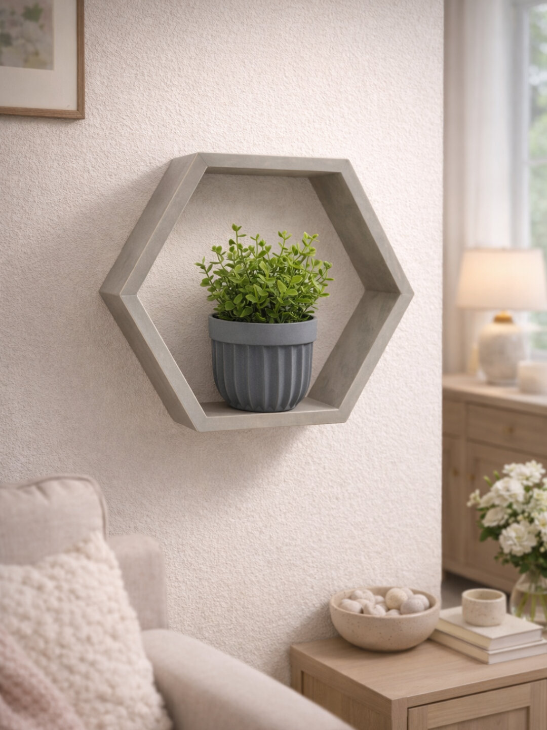 Искусственный цветок с фигурой для интерьера — фото 1