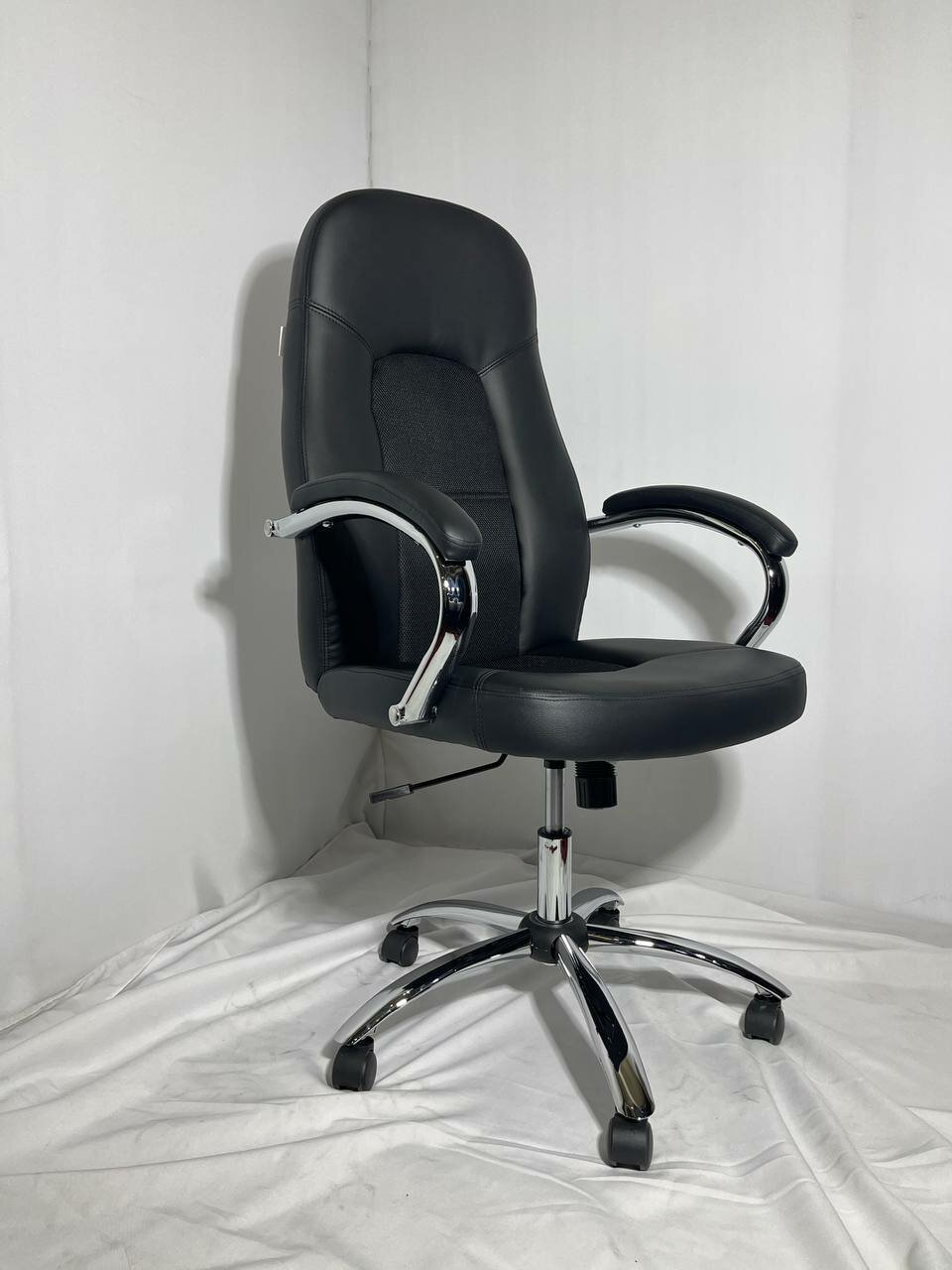 Идеальное, удобное и красивое кресло для дома и работы Model 281 Black