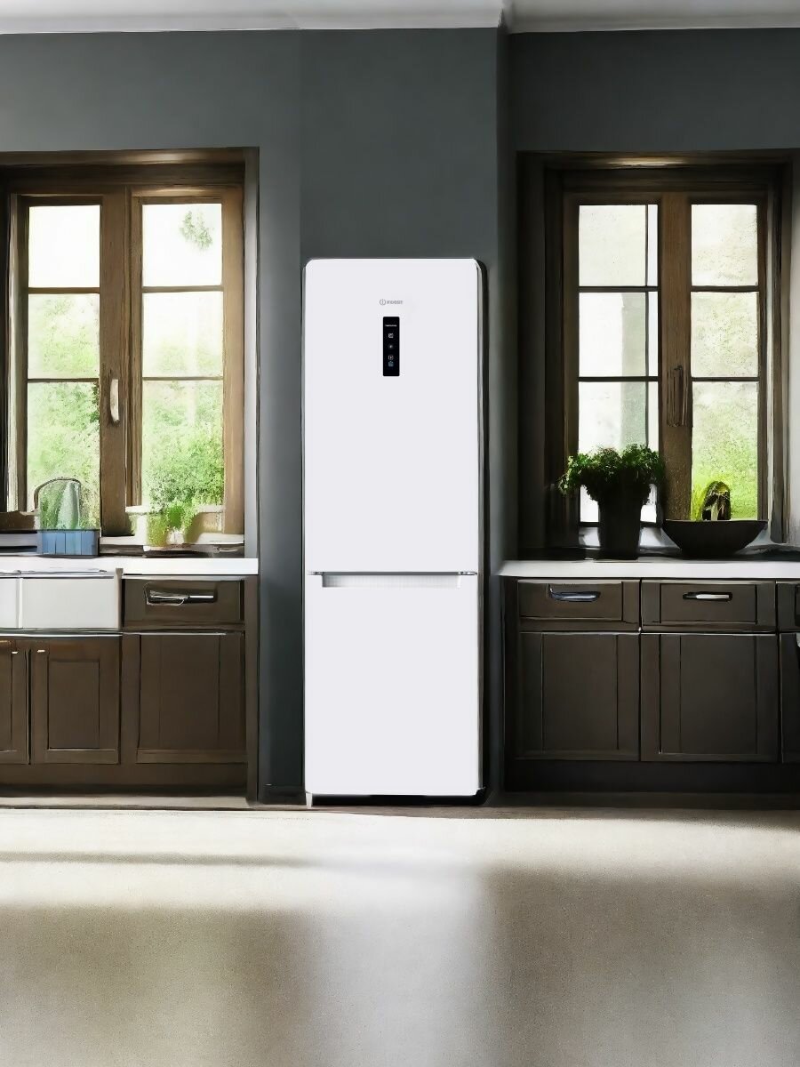 Двухкамерный холодильник Indesit ITS 5181I W, 298 л, No Frost, белый