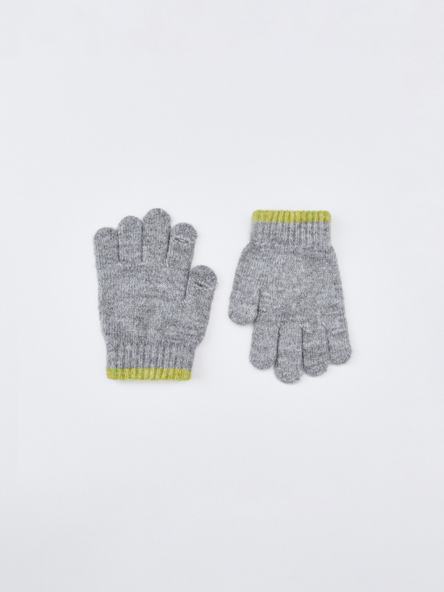 Перчатки Sela для мальчиков размер 5/8YEARS темно-серый меланж