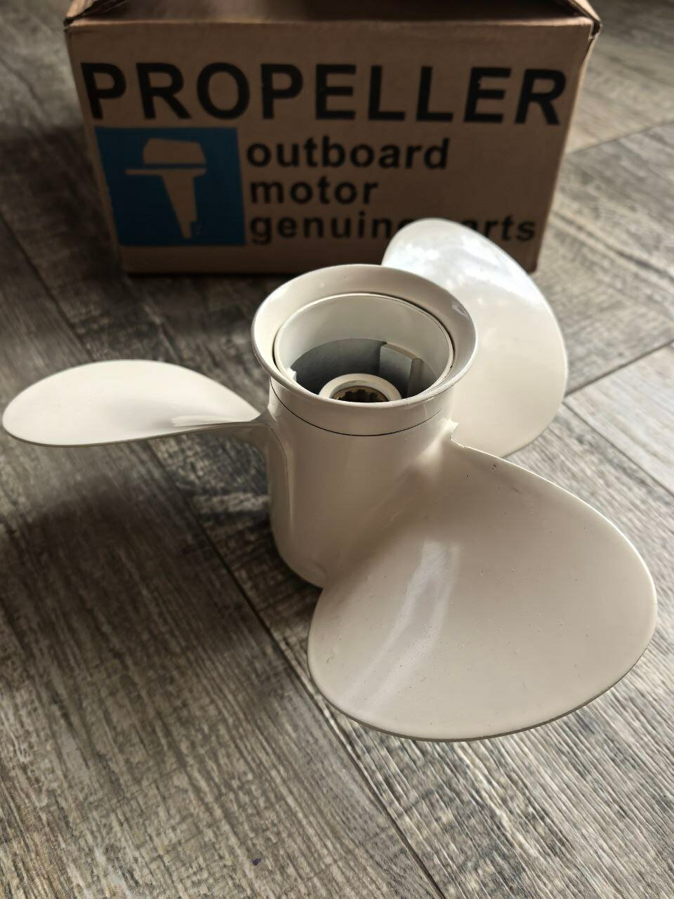 Винт гребной для Yamaha 25-30 hp диаметр 9 7/8" лопастей - 3 шаг 12